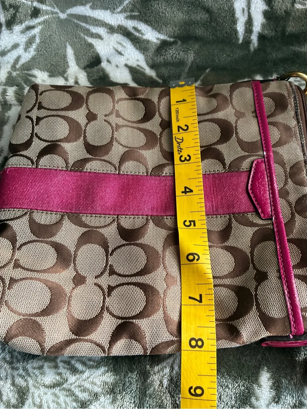 COACH BAG,Coach Signature Crossbody Bag in Brown with Pink Trim